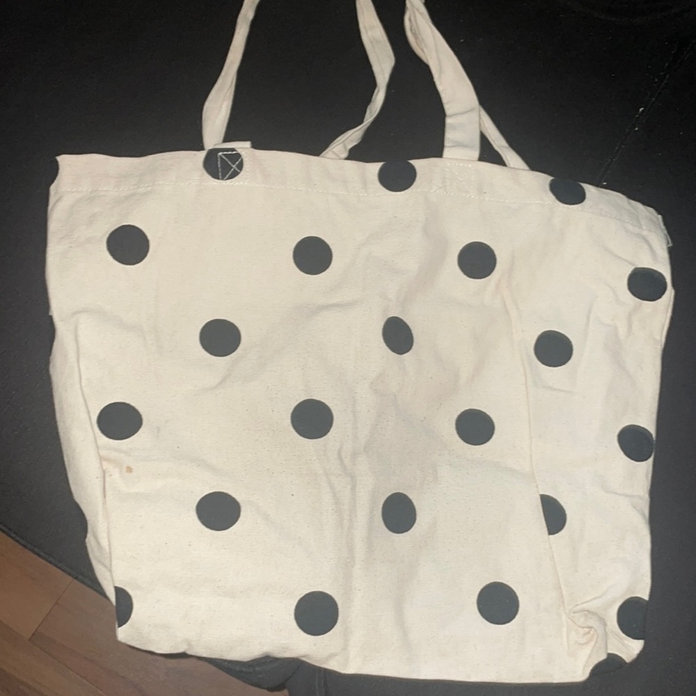 Tote bag